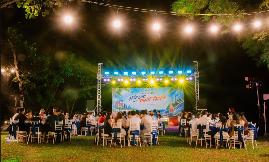 Gala dinner ngoài trời